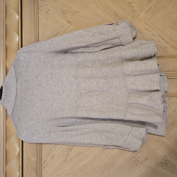 Look @ Me Oatmeal colored tiered Peplum button front sweater. Size large - Picture 6 of 9